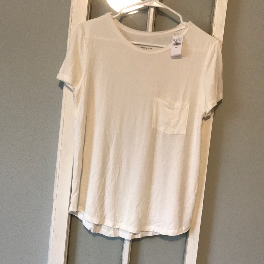 American Eagle soft and sexy tee